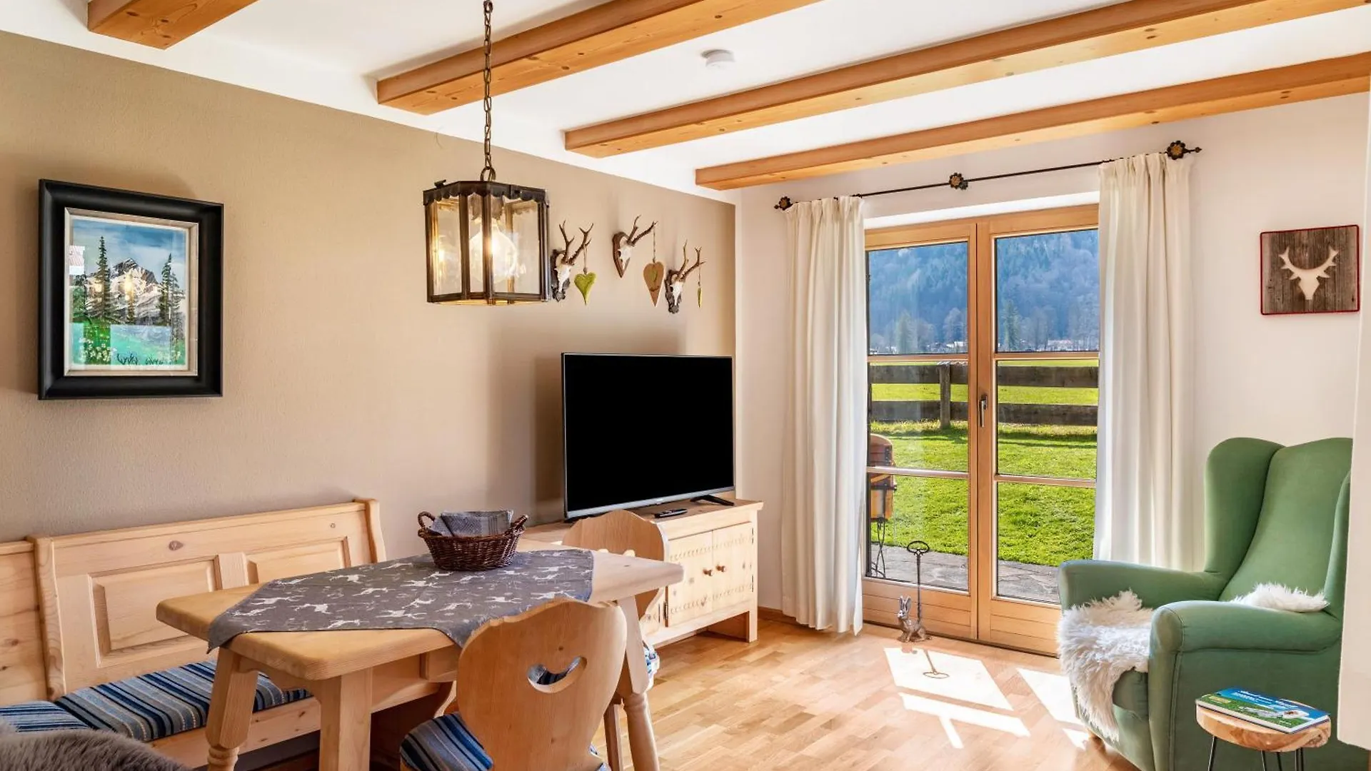 Ferienhaus Fruehholz - Fewo Wank Grainau 0*,
